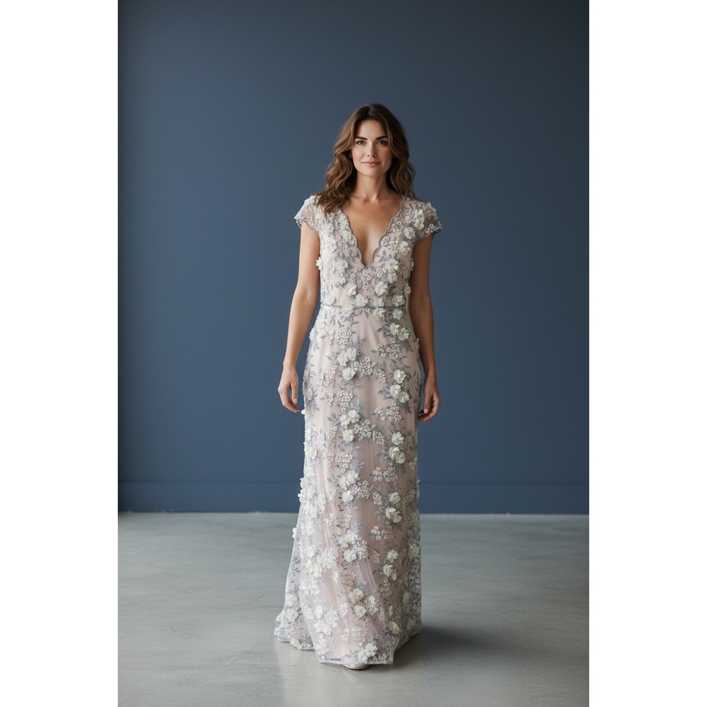 Badgley Mischka EG2378 Silver Multi Embellished Floral Gown Size‎ 6